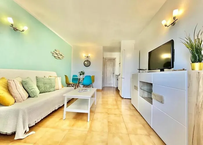 Casa Relu - Urbanizacion Torres Del Castillo Appartement