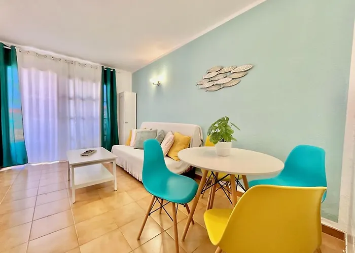 Casa Relu - Urbanizacion Torres Del Castillo