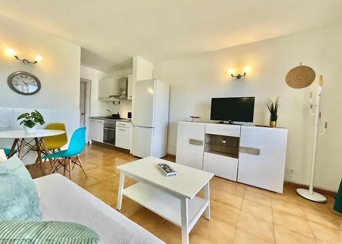 Casa Relu - Urbanizacion Torres Del Castillo Appartement