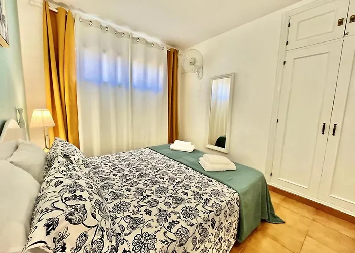 Casa Relu - Urbanizacion Torres Del Castillo Appartement *