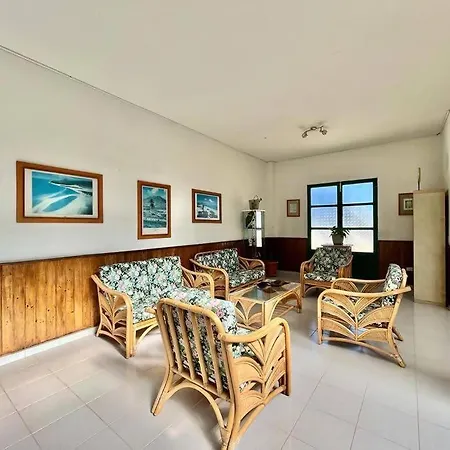 Casa Relu - Urbanizacion Torres Del Castillo Apartment